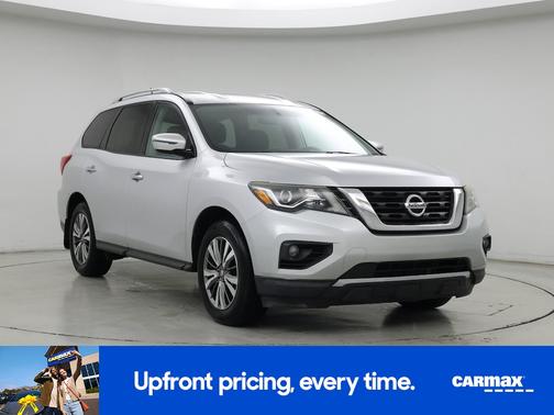 2018 Nissan Pathfinder SV