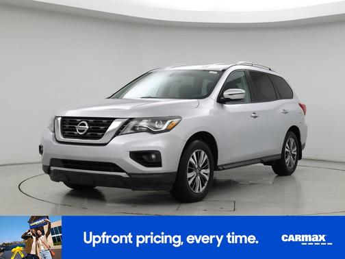 2018 Nissan Pathfinder SV