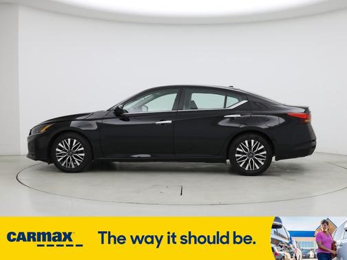 2023 Nissan Altima SV