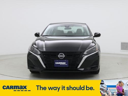 2023 Nissan Altima SV