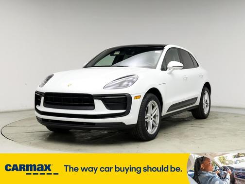 2022 Porsche Macan