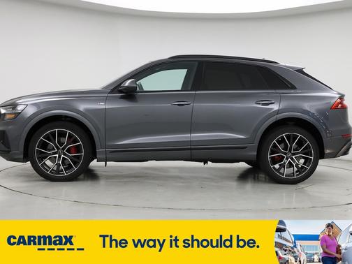 2021 Audi Q8 Premium Plus