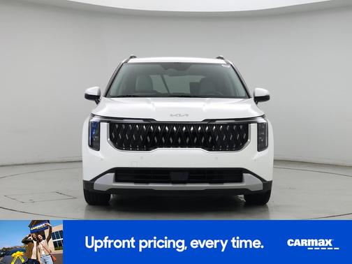 White 2025 Kia Carnival EX