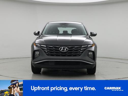 2022 Hyundai TUCSON SE