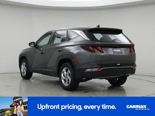 2022 Hyundai TUCSON SE