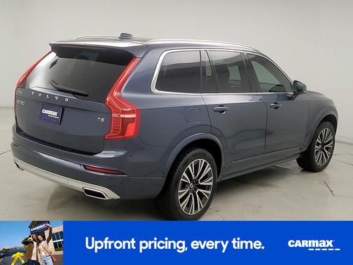 2020 Volvo XC90 T5 Momentum