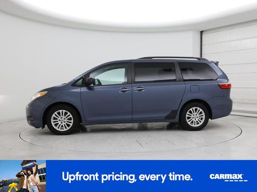 2016 Toyota Sienna XLE