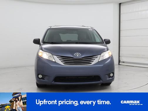 2016 Toyota Sienna XLE