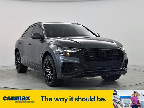 2021 Audi Q8 Premium Plus