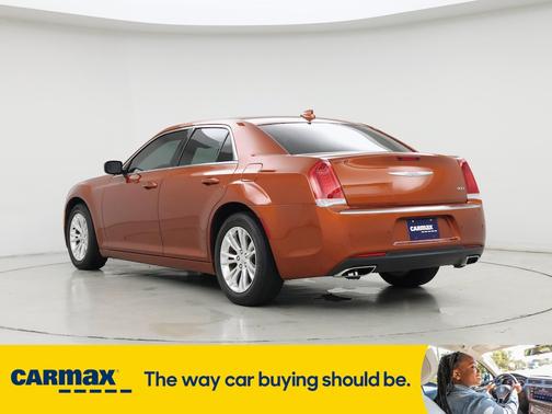 2021 Chrysler 300 Touring L