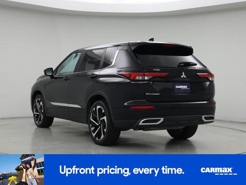 2022 Mitsubishi Outlander ES