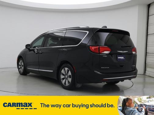 2018 Chrysler Pacifica Hybrid Limited