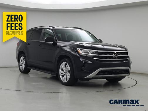 Black 2023 Volkswagen Atlas SE w/Tech