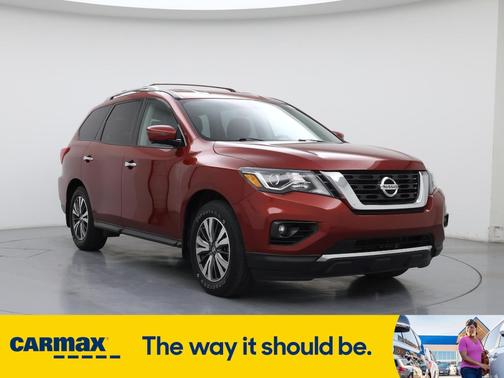 2017 Nissan Pathfinder SL