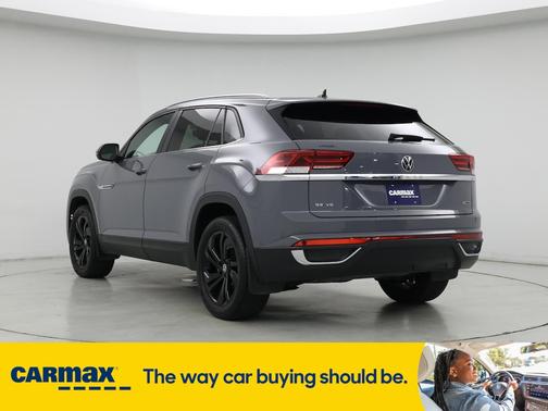 2022 Volkswagen Atlas Cross Sport SE w/Tech