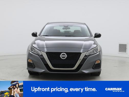 2020 Nissan Altima SR