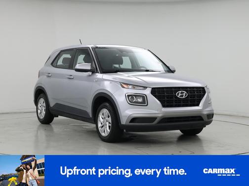 2023 Hyundai VENUE SE
