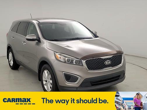 2017 Kia Sorento L