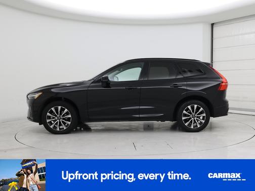 2024 Volvo XC60 B5 Plus Dark Theme