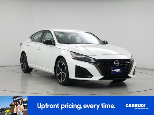 2023 Nissan Altima SR