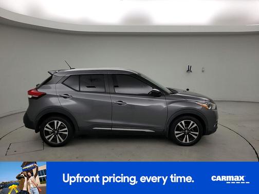 2019 Nissan Kicks SR