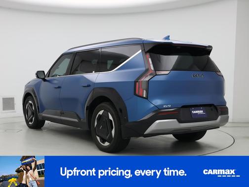 2024 Kia EV9 Land