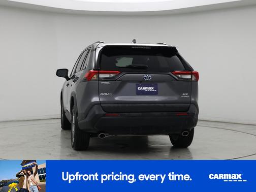 2022 Toyota RAV4 Hybrid XLE