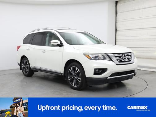 2017 Nissan Pathfinder Platinum