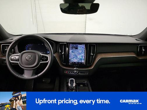 2022 Volvo XC60 B5 Inscription