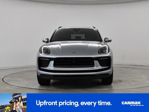 2023 Porsche Macan T
