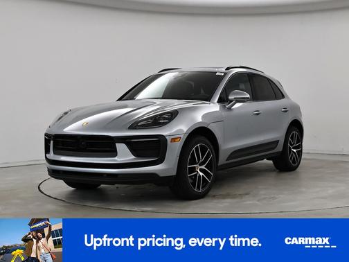 2023 Porsche Macan T