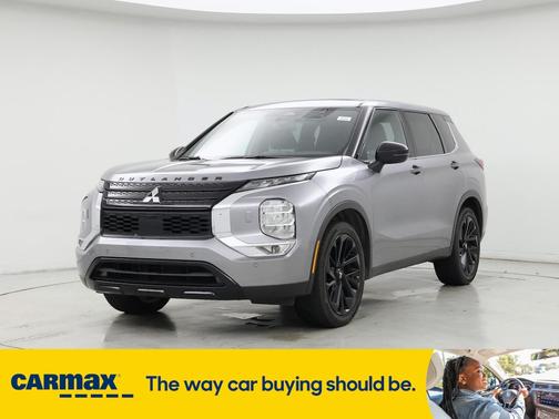 2022 Mitsubishi Outlander Black Edition