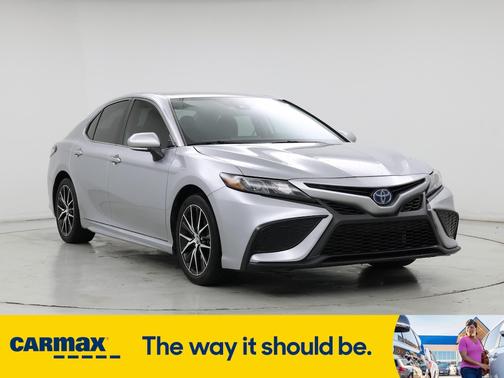2024 Toyota Camry Hybrid SE