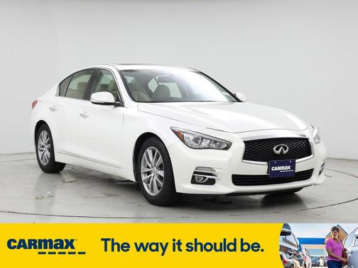 2015 INFINITI Q50 Premium
