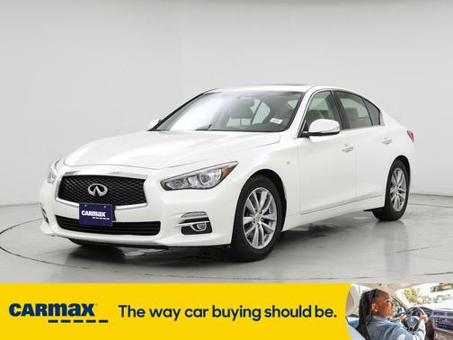 2015 INFINITI Q50 Premium