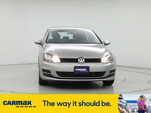 2017 Volkswagen Golf S