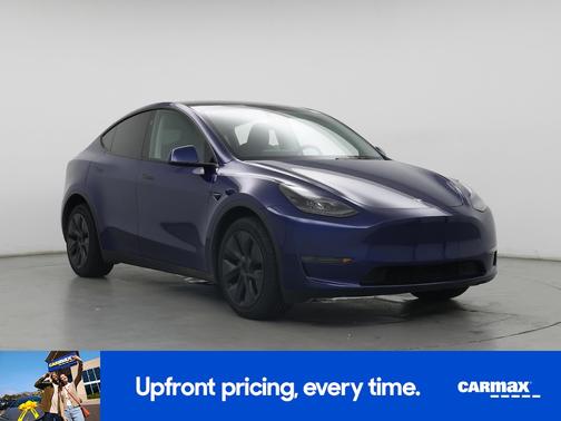 Blue 2024 Tesla Model Y Long Range