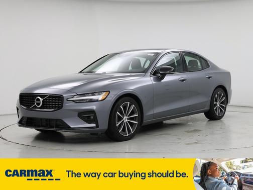 2021 Volvo S60 T5 R-Design