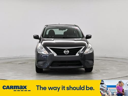 2015 Nissan Versa SV