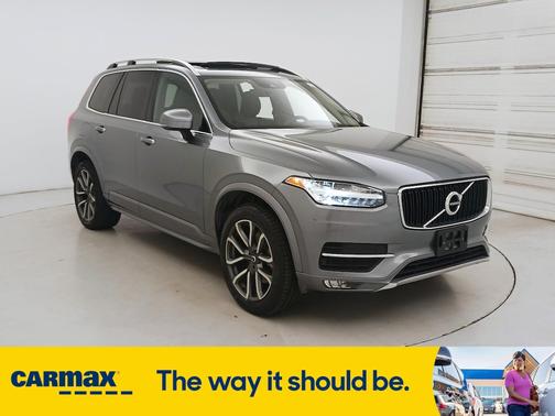 2019 Volvo XC90 T6 Momentum