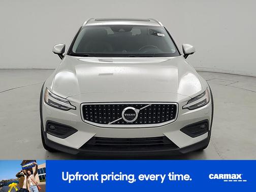 2020 Volvo V60 Cross Country T5