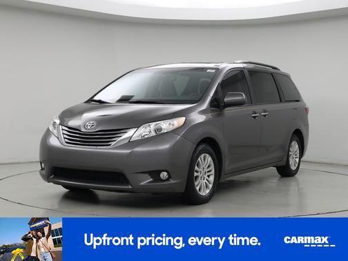 2017 Toyota Sienna XLE
