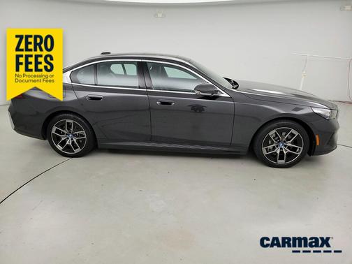 Gray 2025 BMW i5 eDrive40
