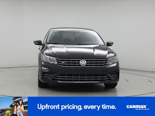 2017 Volkswagen Passat R-Line