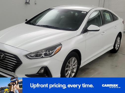2018 Hyundai SONATA SE