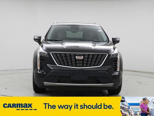 2022 Cadillac XT4 Premium Luxury