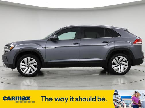 2022 Volkswagen Atlas Cross Sport SE w/Tech