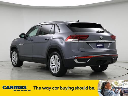 2022 Volkswagen Atlas Cross Sport SE w/Tech