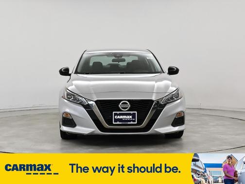 2020 Nissan Altima SR