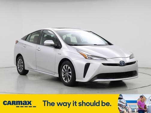 2019 Toyota Prius XLE